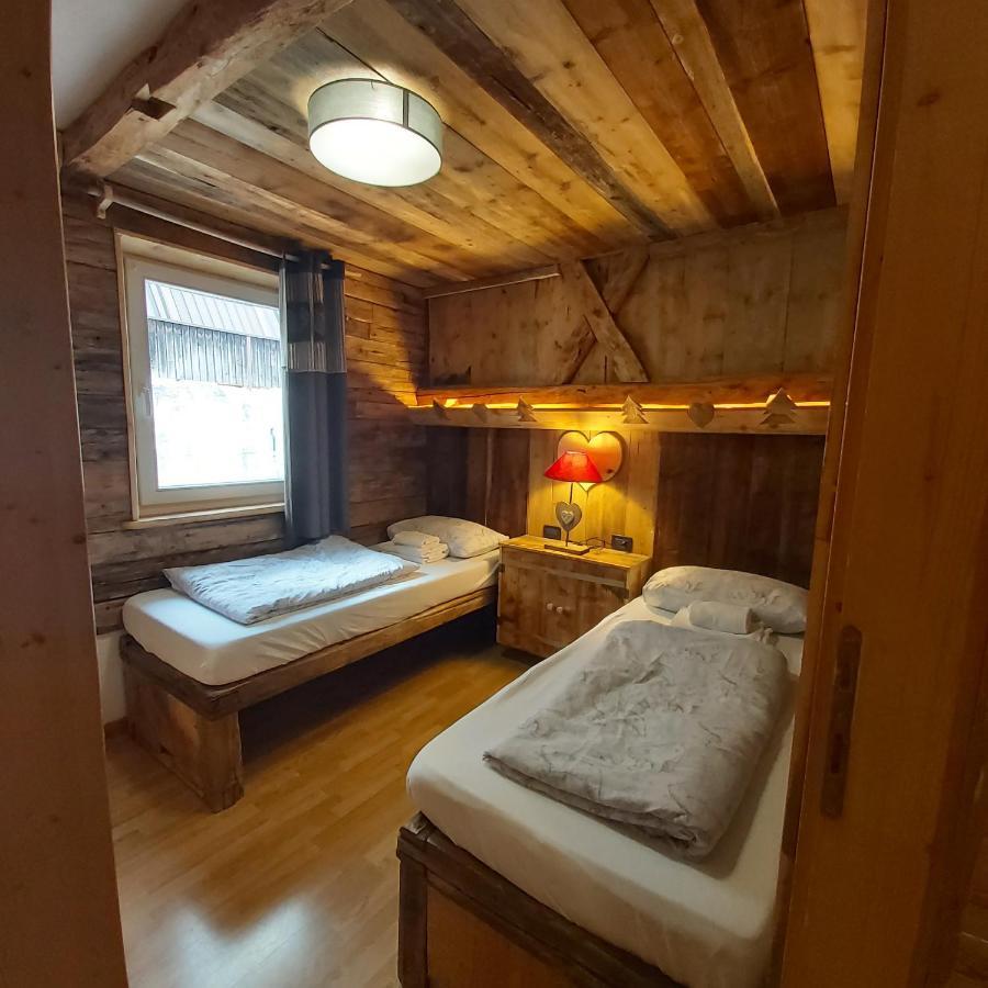 La Tana Dell'Orso Apartment Кампитело ди Фаса Екстериор снимка