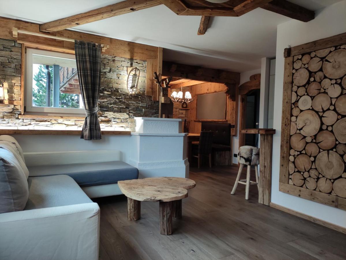 La Tana Dell'Orso Apartment Кампитело ди Фаса Екстериор снимка