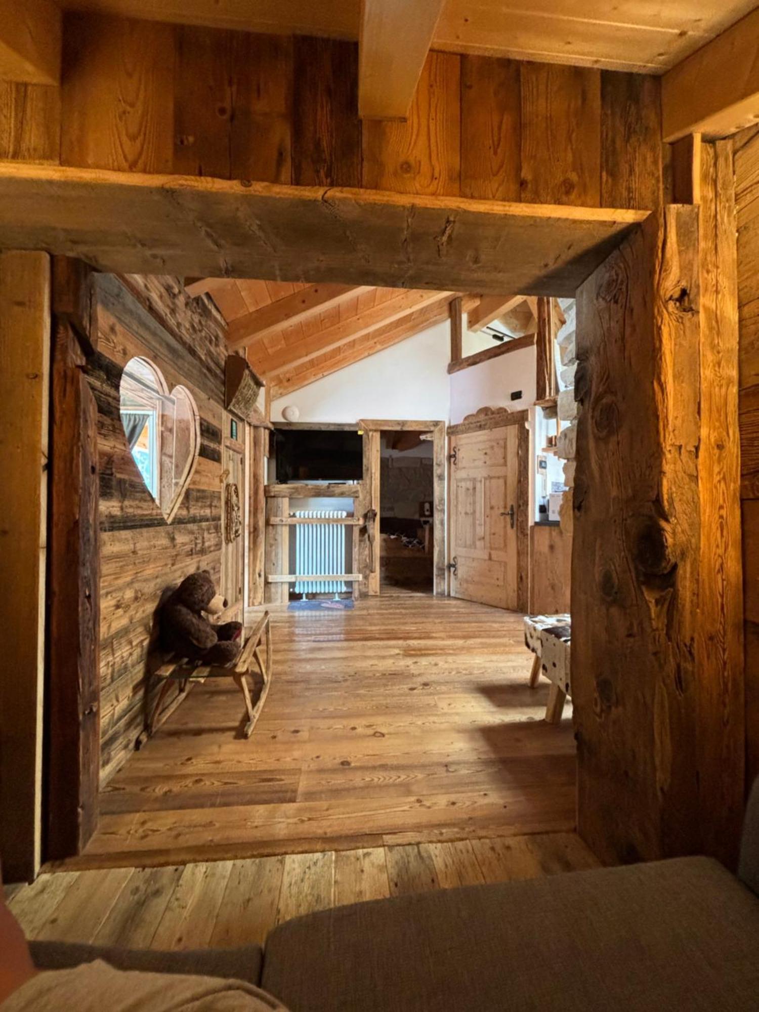 La Tana Dell'Orso Apartment Кампитело ди Фаса Екстериор снимка