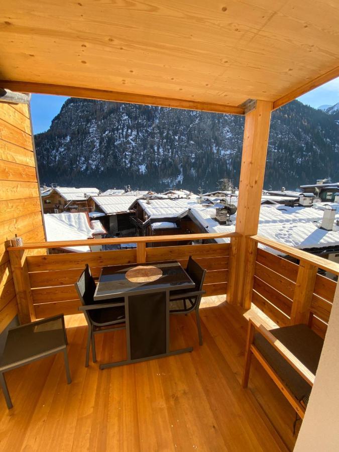 La Tana Dell'Orso Apartment Кампитело ди Фаса Екстериор снимка